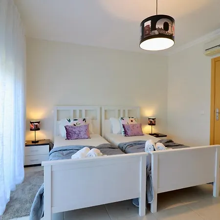 Villa Iris